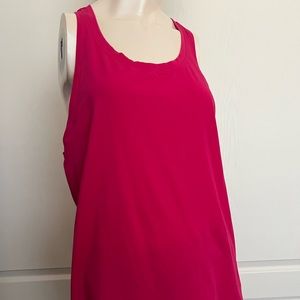 Lululemon. Hot pink tanktop. Size 10